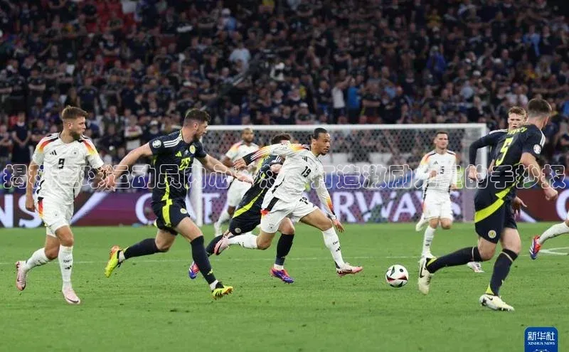 中欧体育网页登录入口下载赛富乐斯揭秘足球运动员内心梦想，打造激励力量的手抄报